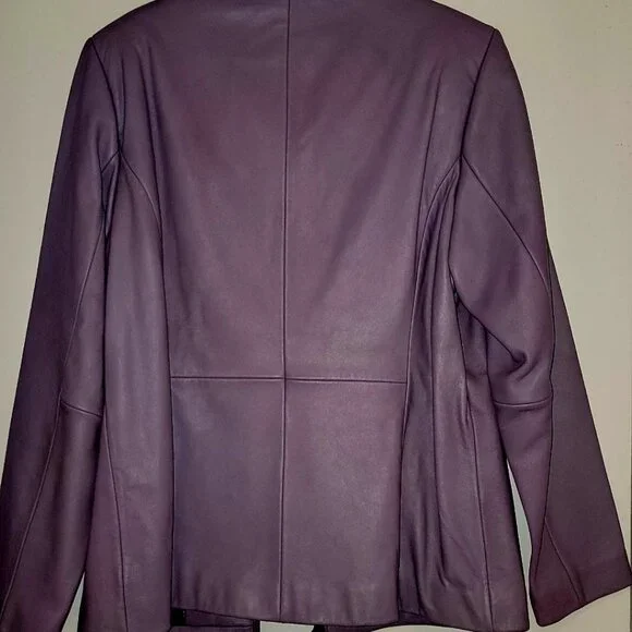 NEVER WORN - VINTAGE LIZ CLAIBORNE LAVENDER LEATHER JACKET - SIZE MEDIUM - Picture 9 of 11